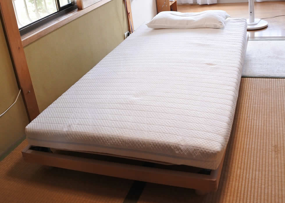 奈良県香芝市関屋にお住いのお客さまのご自宅へベッド納品